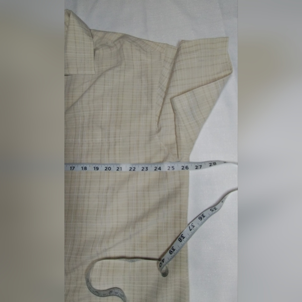 Island Shores Men's Beige Plaid Shirt (XL) - Picture 4 of 9
